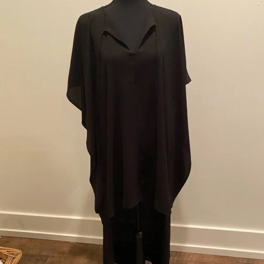 Vici high low batwing dress/ kaftan/ beach cover up. Size medium